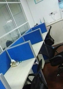 图 便宜出让现代老板台老板椅 会议桌椅 隔断工位 上海二手办公用品